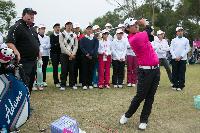 Gary教練與雅妮老師互相配合教學